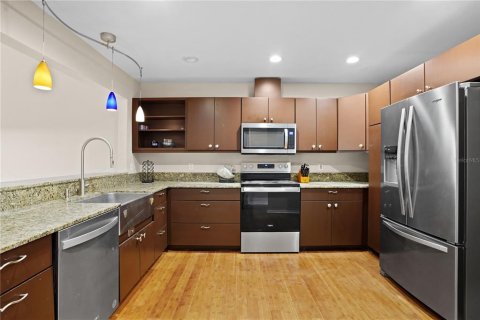 Condominio en venta en Longwood, Florida, 3 dormitorios, 153.1 m2 № 2157303 - foto 16
