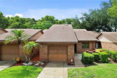 Condominio en venta en Longwood, Florida, 3 dormitorios, 153.1 m2 № 2157303 - foto 2