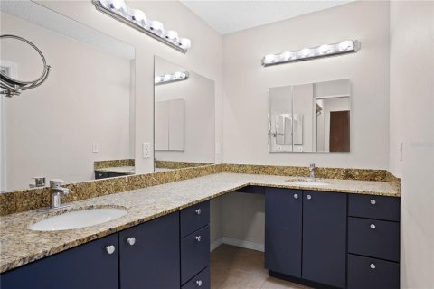 Condominio en venta en Longwood, Florida, 3 dormitorios, 153.1 m2 № 2157303 - foto 24