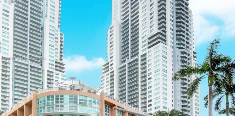 Condo à Miami, Floride, 1 chambre № 1822231