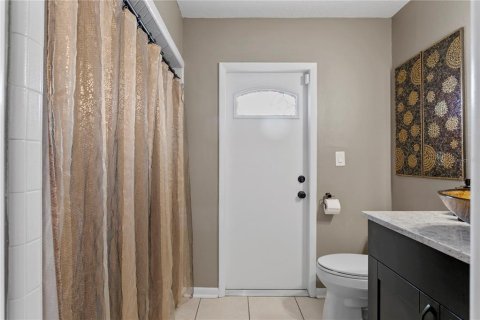 House in Tampa, Florida 3 bedrooms, 148.83 sq.m. № 1548116 - photo 27