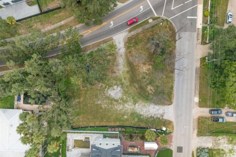 Terreno en venta en Tampa, Florida № 1915249 - foto 9