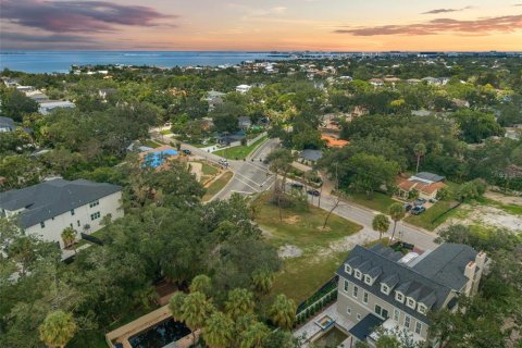 Terreno en venta en Tampa, Florida № 1915249 - foto 12