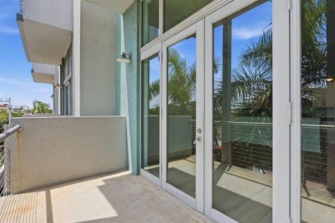 Condo in Delray Beach, Florida, 1 bedroom  № 2251658 - photo 18