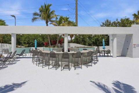 Condo in Delray Beach, Florida, 1 bedroom  № 2251658 - photo 22