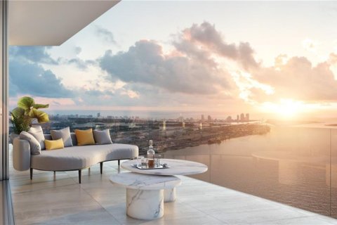Condo in Miami, Florida, 5 bedrooms  № 2082569 - photo 17