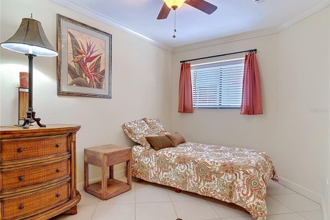 Condo in New Smyrna Beach, Florida, 3 bedrooms  № 2205272 - photo 20
