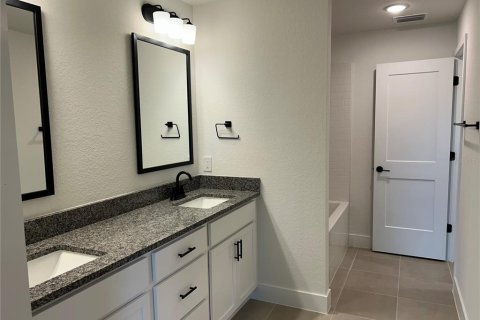 Casa en venta en North Port, Florida, 4 dormitorios, 204.38 m2 № 1525285 - foto 11