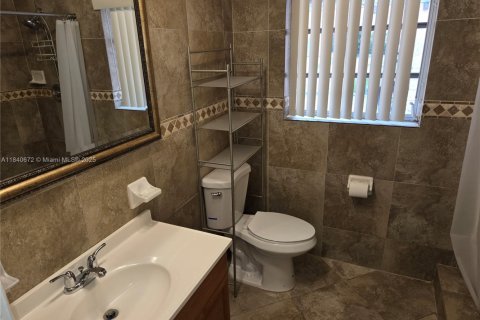 House in Palm Beach Gardens, Florida 3 bedrooms, 174.19 sq.m. № 1942324 - photo 14