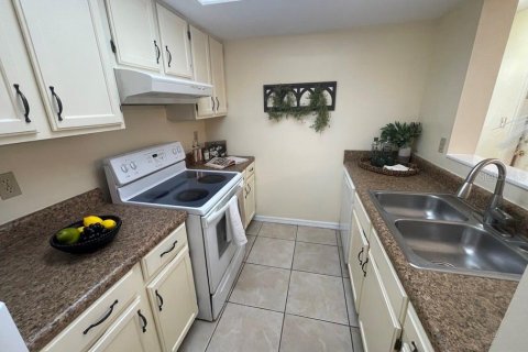 Adosado en venta en Gainesville, Florida, 3 dormitorios, 127.28 m2 № 1873293 - foto 13