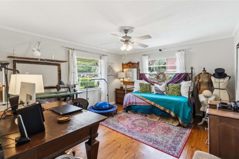 House in Casselberry, Florida 4 bedrooms, 256.04 sq.m. № 2258809 - photo 29