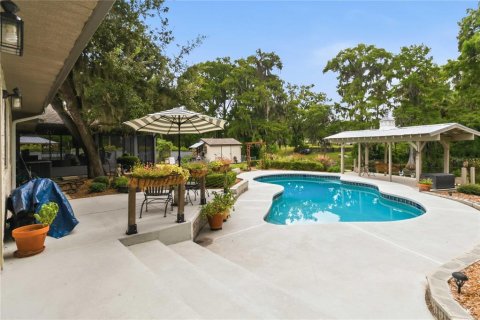 House in Casselberry, Florida 4 bedrooms, 256.04 sq.m. № 2258809 - photo 7