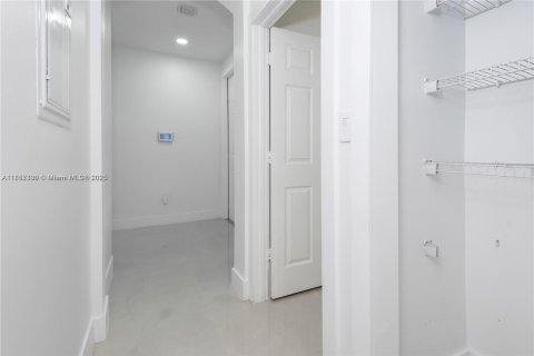 Townhouse in Homestead, Florida 3 bedrooms, 132.66 sq.m. № 1883859 - photo 27
