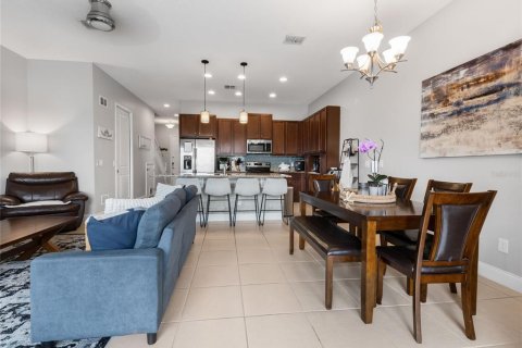 Adosado en venta en Davenport, Florida, 3 dormitorios, 164.53 m2 № 1722230 - foto 7