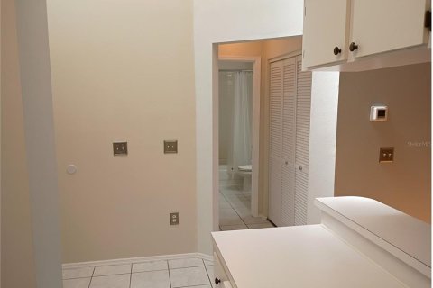 Casa en alquiler en Tarpon Springs, Florida, 2 dormitorios, 92.9 m2 № 2104711 - foto 16