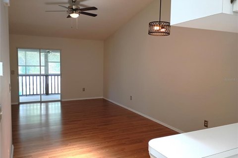 Casa en alquiler en Tarpon Springs, Florida, 2 dormitorios, 92.9 m2 № 2104711 - foto 26