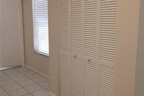Casa en alquiler en Tarpon Springs, Florida, 2 dormitorios, 92.9 m2 № 2104711 - foto 10