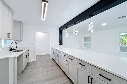 Villa ou maison à vendre à Orlando, Floride: 3 chambres, 154.87 m2 № 2324201 - photo 7