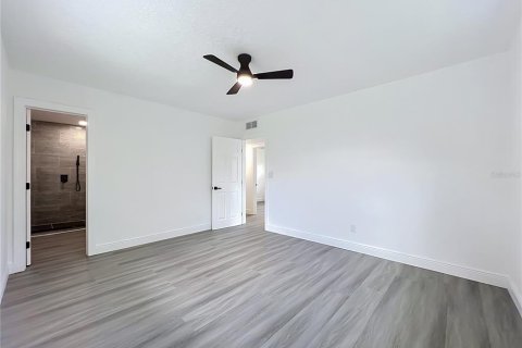 Villa ou maison à vendre à Orlando, Floride: 3 chambres, 154.87 m2 № 2324201 - photo 11