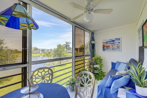 Copropriété à louer à Boca Raton, Floride: 2 chambres, 83.24 m2 № 1950116 - photo 3