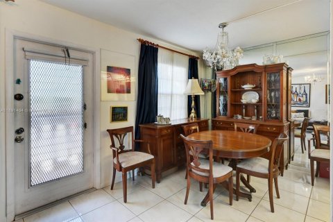 Copropriété à louer à Boca Raton, Floride: 2 chambres, 83.24 m2 № 1950116 - photo 4