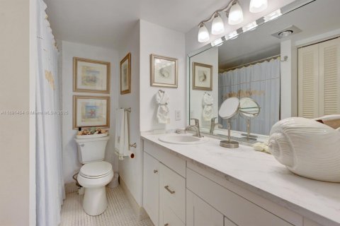 Copropriété à louer à Boca Raton, Floride: 2 chambres, 83.24 m2 № 1950116 - photo 13