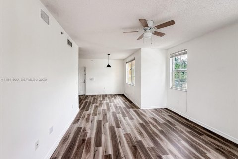 Снять в аренду кондоминиум в Мирамар, Флорида 1 спальня, 67.45м2, № 2005333 - фото 13