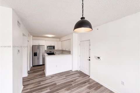 Снять в аренду кондоминиум в Мирамар, Флорида 1 спальня, 67.45м2, № 2005333 - фото 4