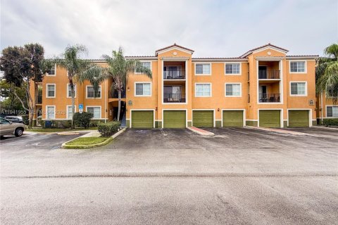 Снять в аренду кондоминиум в Мирамар, Флорида 1 спальня, 67.45м2, № 2005333 - фото 2