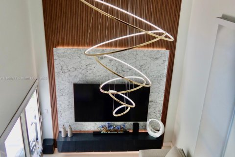 Casa en alquiler en Doral, Florida, 3 dormitorios, 152.45 m2 № 1952003 - foto 19