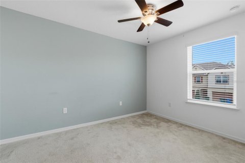 Townhouse in Lakeland, Florida 3 bedrooms, 151.71 sq.m. № 2210778 - photo 23