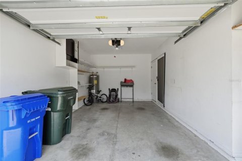 Townhouse in Lakeland, Florida 3 bedrooms, 151.71 sq.m. № 2210778 - photo 28