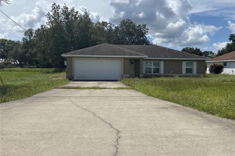 Villa ou maison à Ocala, Floride 3 chambres, 125.05 m2 № 2375420