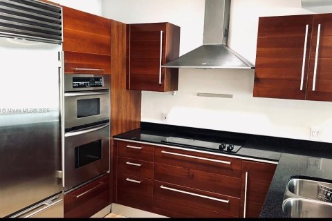 Copropriété à vendre à Miami, Floride: 1 chambre, 76.18 m2 № 1932678 - photo 3