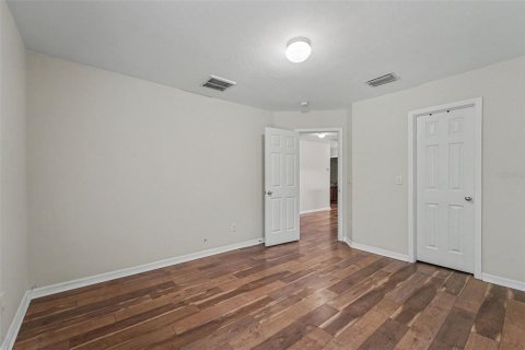 Villa ou maison à louer à Wesley Chapel, Floride: 4 chambres, 253.81 m2 № 2388760 - photo 28
