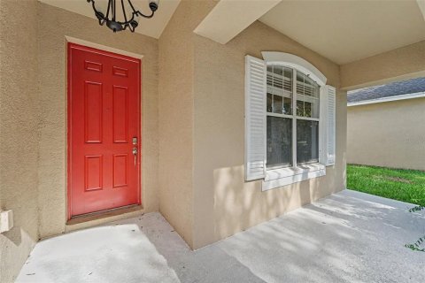Villa ou maison à louer à Wesley Chapel, Floride: 4 chambres, 253.81 m2 № 2388760 - photo 4