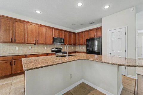 Villa ou maison à louer à Wesley Chapel, Floride: 4 chambres, 253.81 m2 № 2388760 - photo 17