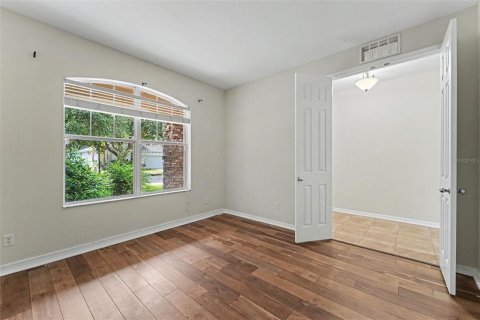 Villa ou maison à louer à Wesley Chapel, Floride: 4 chambres, 253.81 m2 № 2388760 - photo 9