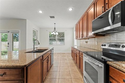 Villa ou maison à louer à Wesley Chapel, Floride: 4 chambres, 253.81 m2 № 2388760 - photo 16