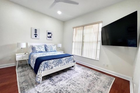 House in Wellington, Florida 5 bedrooms, 326.55 sq.m. № 2187319 - photo 29