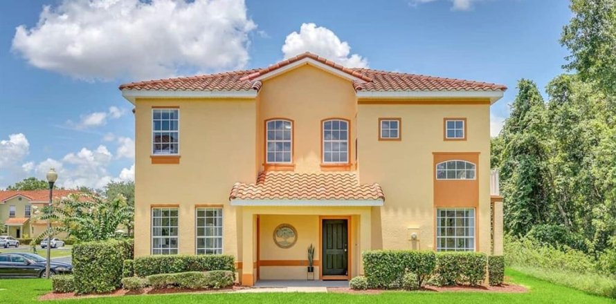 Touwnhouse à Davenport, Floride 4 chambres, 160.72 m2 № 2364219