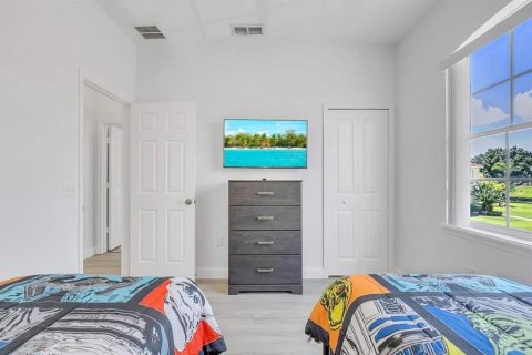 Touwnhouse à vendre à Davenport, Floride: 4 chambres, 160.72 m2 № 2364219 - photo 10
