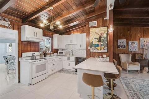 Villa ou maison à louer à Sarasota, Floride: 3 chambres, 139.54 m2 № 1884236 - photo 13