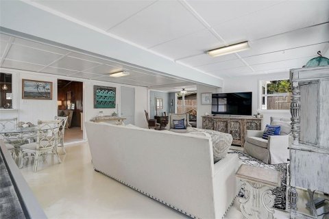 Villa ou maison à louer à Sarasota, Floride: 3 chambres, 139.54 m2 № 1884236 - photo 10