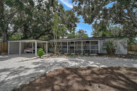 Villa ou maison à louer à Sarasota, Floride: 3 chambres, 139.54 m2 № 1884236 - photo 2