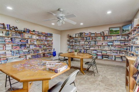 House in Clearwater, Florida 1 bedroom, 60.01 sq.m. № 2098666 - photo 22