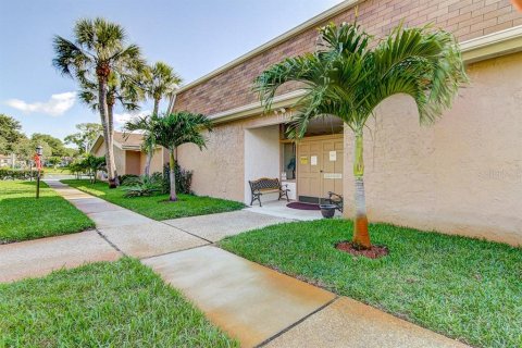 House in Clearwater, Florida 1 bedroom, 60.01 sq.m. № 2098666 - photo 19