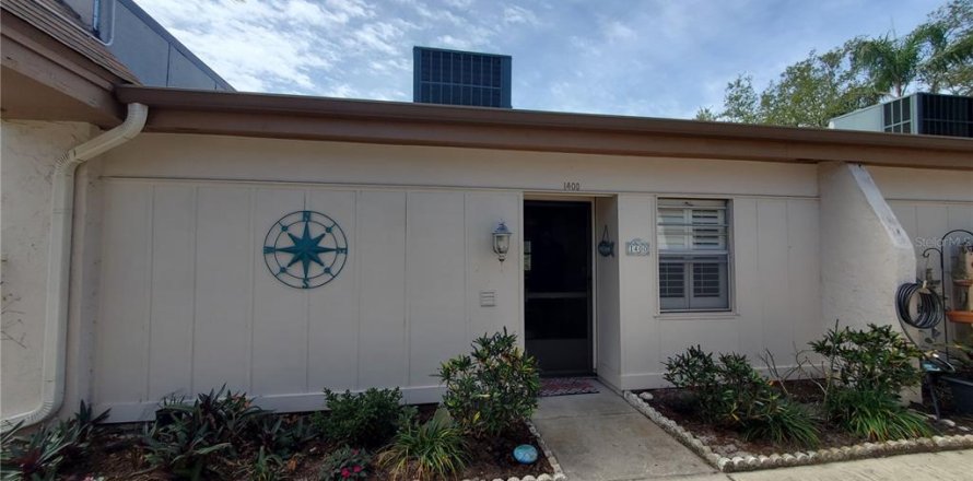 House in Clearwater, Florida 1 bedroom, 60.01 sq.m. № 2098666
