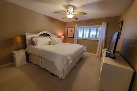 House in Clearwater, Florida 1 bedroom, 60.01 sq.m. № 2098666 - photo 8