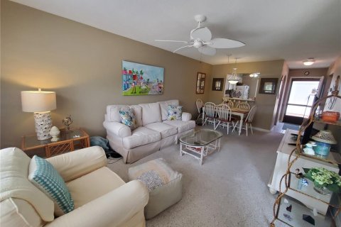 House in Clearwater, Florida 1 bedroom, 60.01 sq.m. № 2098666 - photo 7